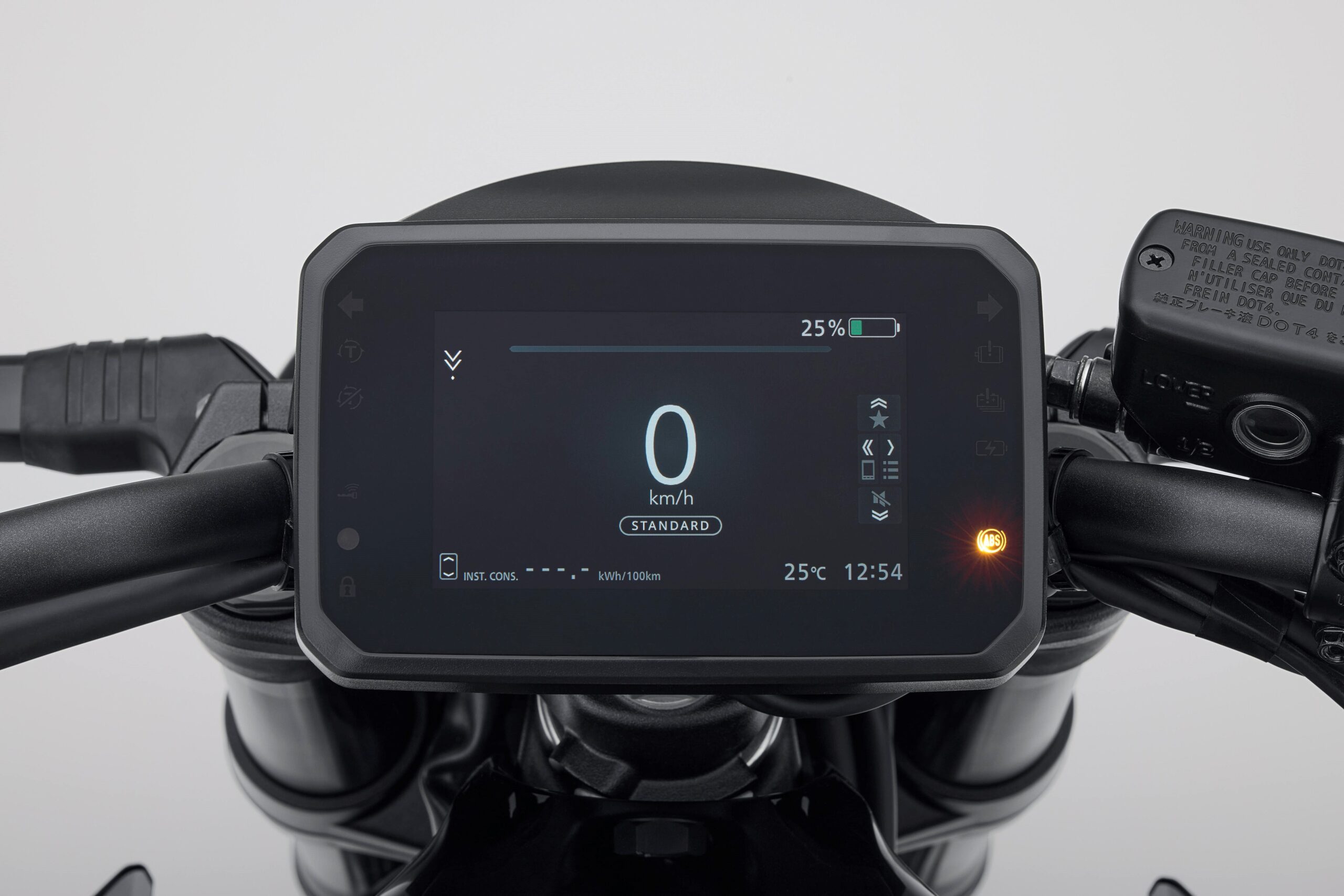 Honda WN7 5-Zoll-TFT-Display mit RoadSync und EV-Menüs